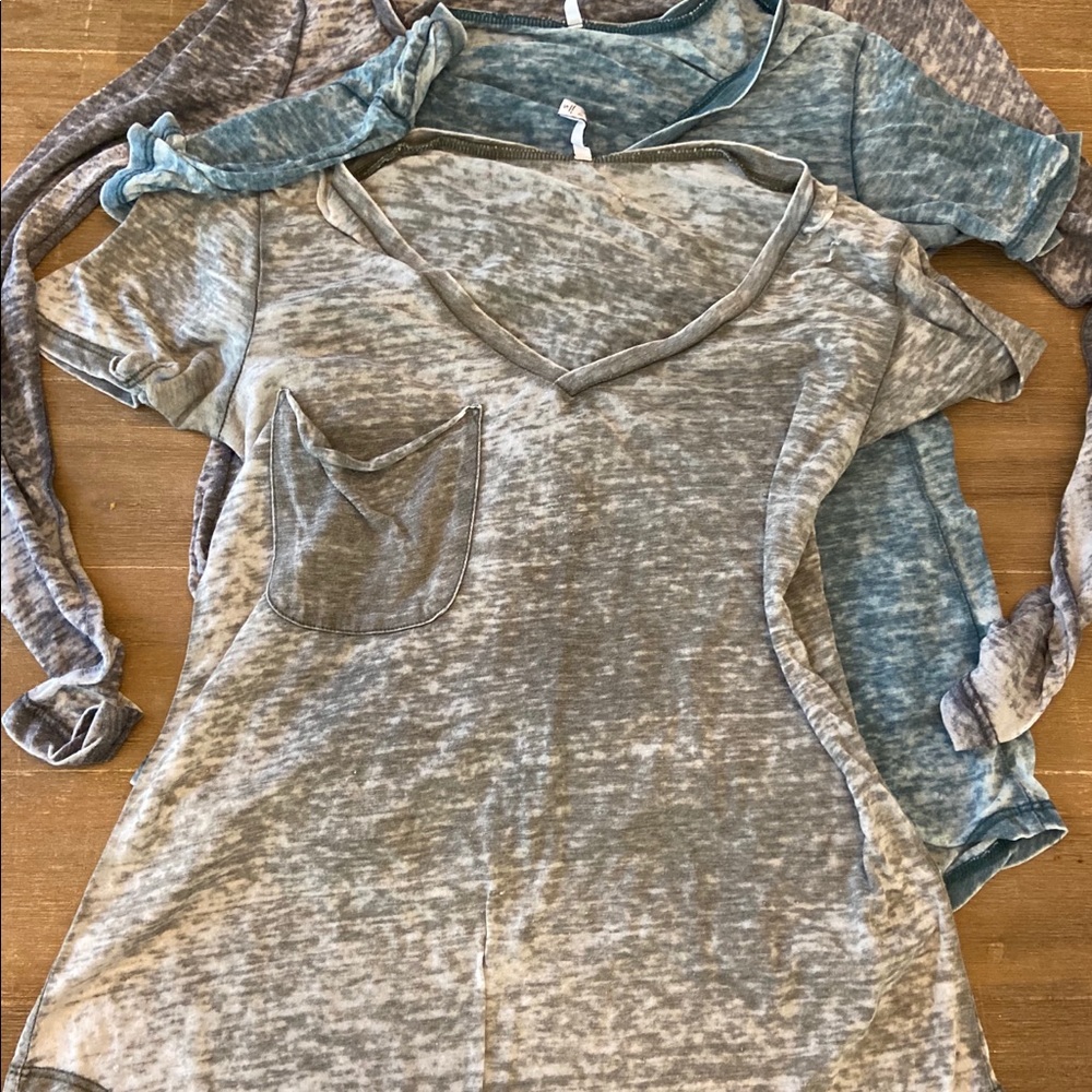 Z-supply t shirts